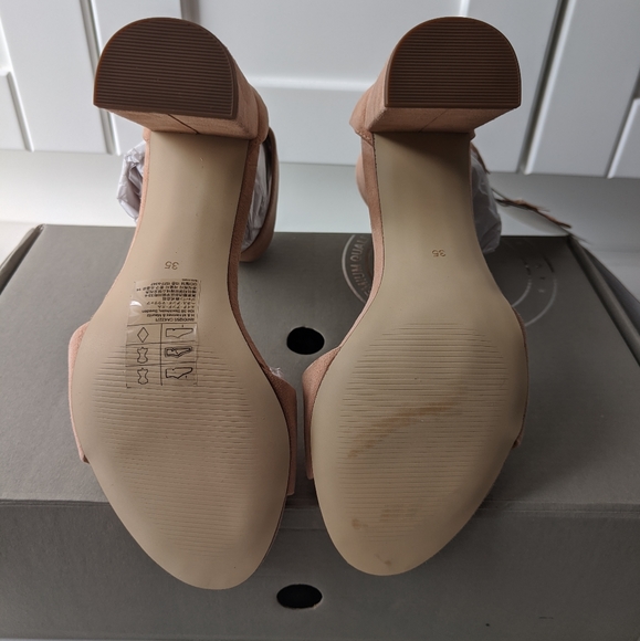 NWT H&M Leather Heel Sandals - Picture 4 of 7